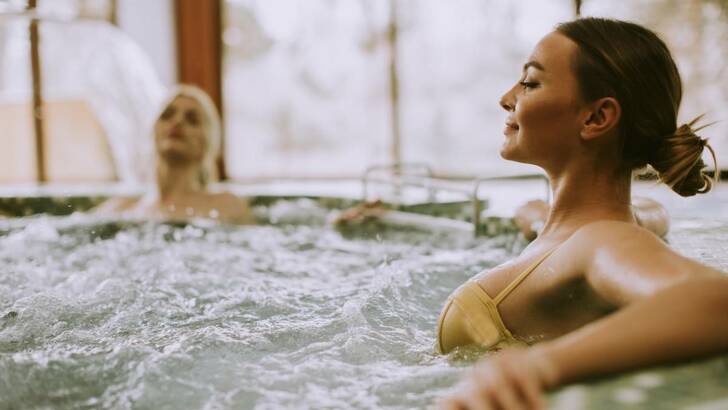 Les bienfaits du jacuzzi pour les maux et douleurs